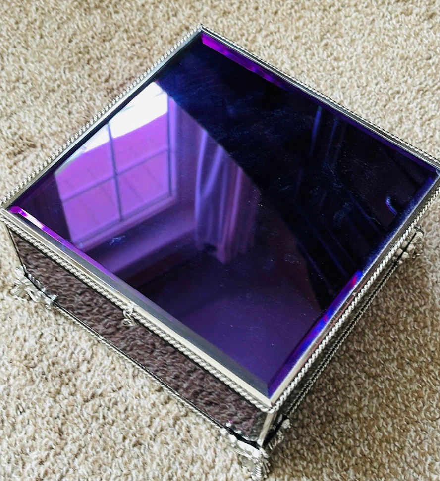 Decorative Glass Jewelry Box