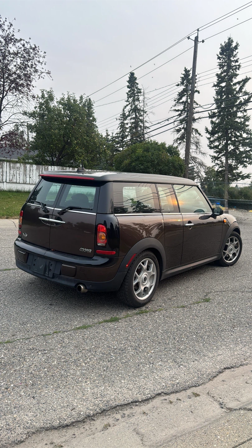 Brown MINI Cooper Clubman - photo 3