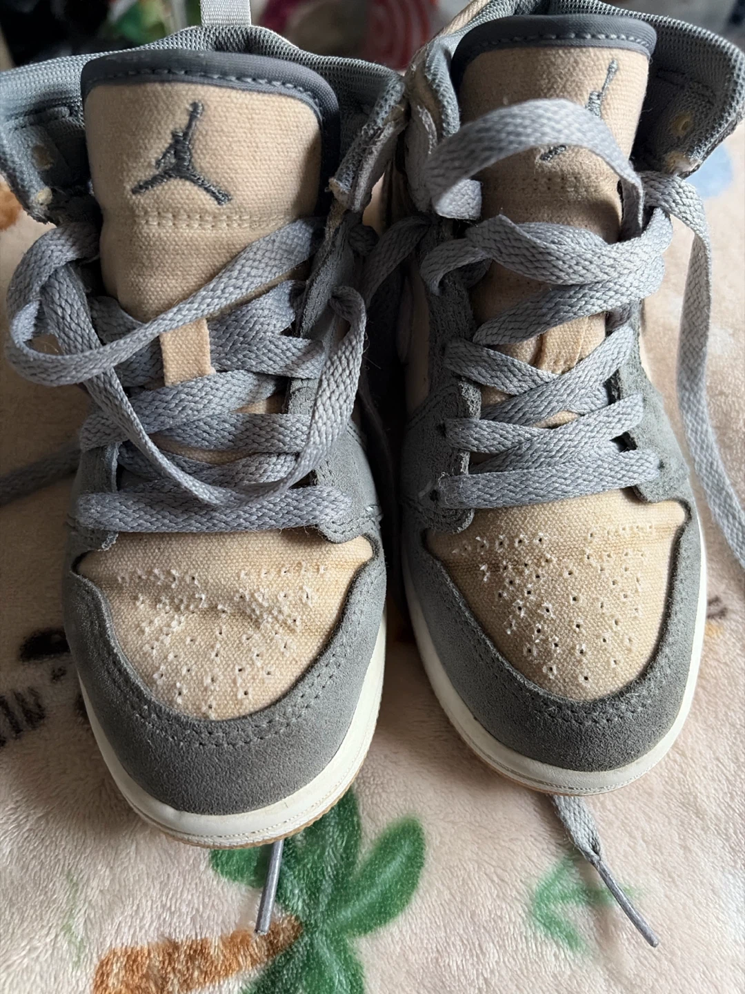 Nike Air Jordan 1 Mid (Toddler) Shoes