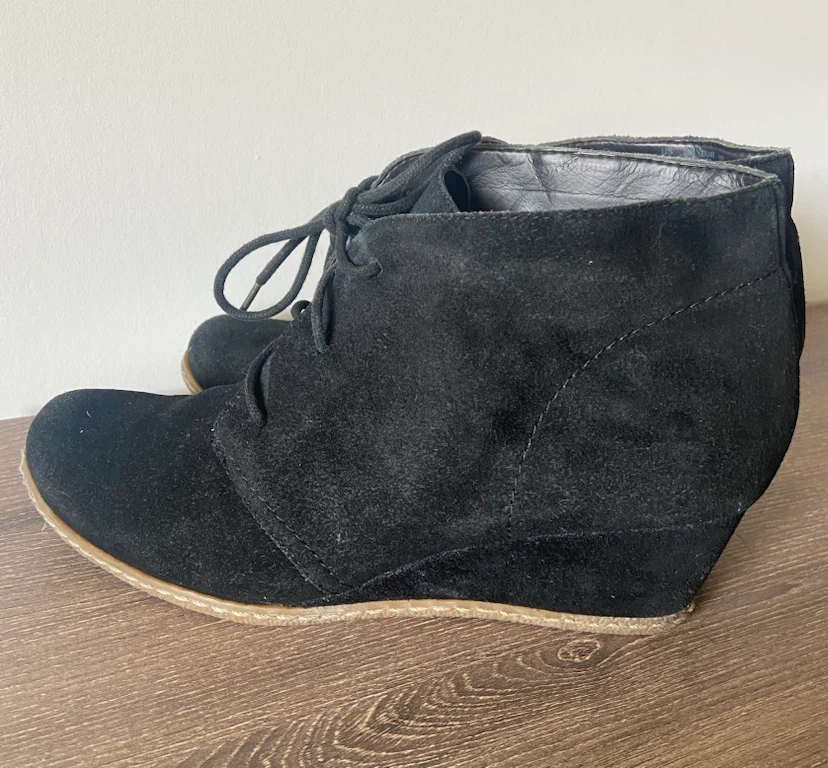 Franco Sarto Black Suede Leather Wedge Ankle Boots 8.5 - photo 2