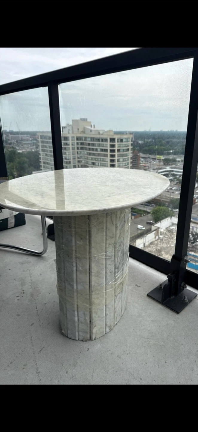 Marble Round Pedestal Table