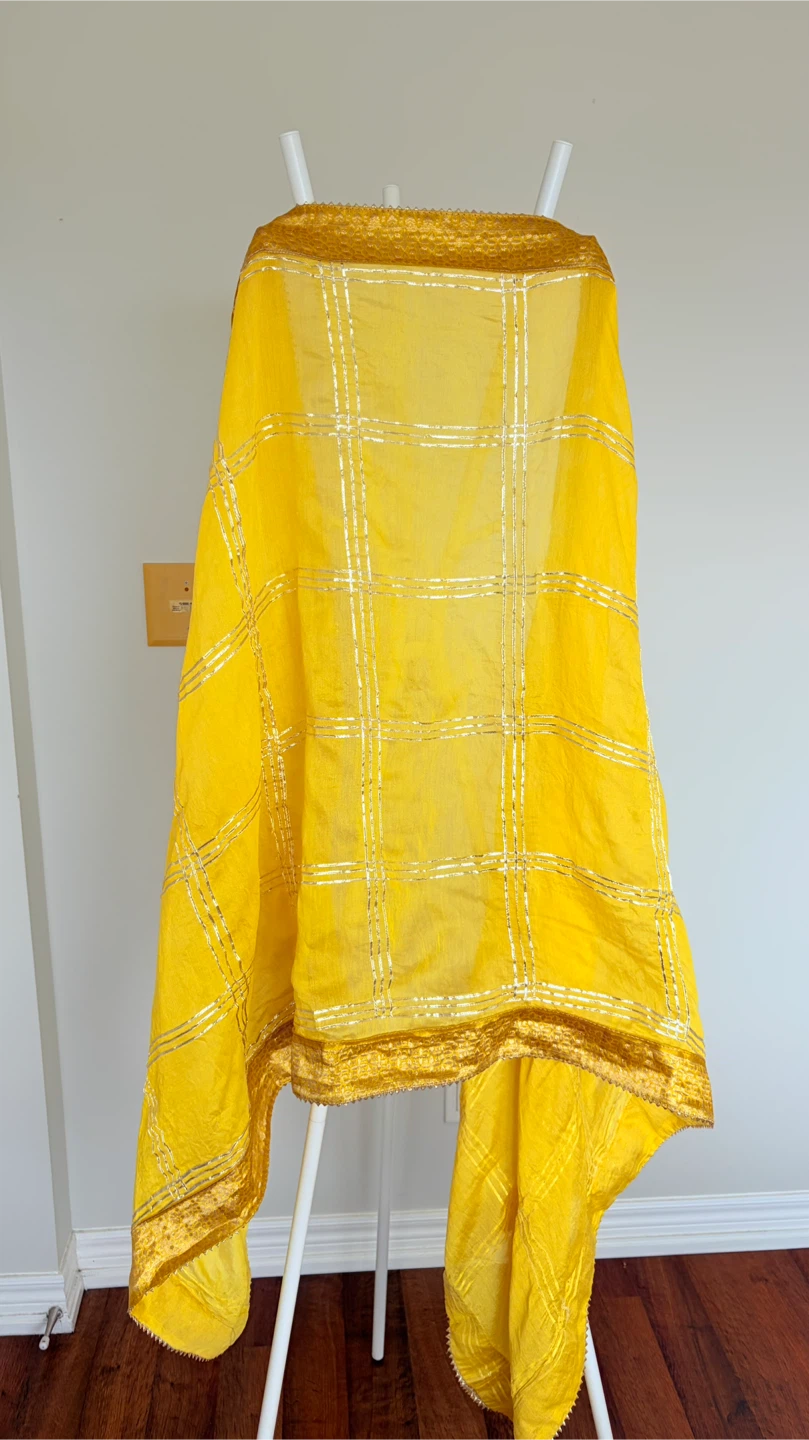 Yellow Kurti Dupatta and Pants Set - photo 3