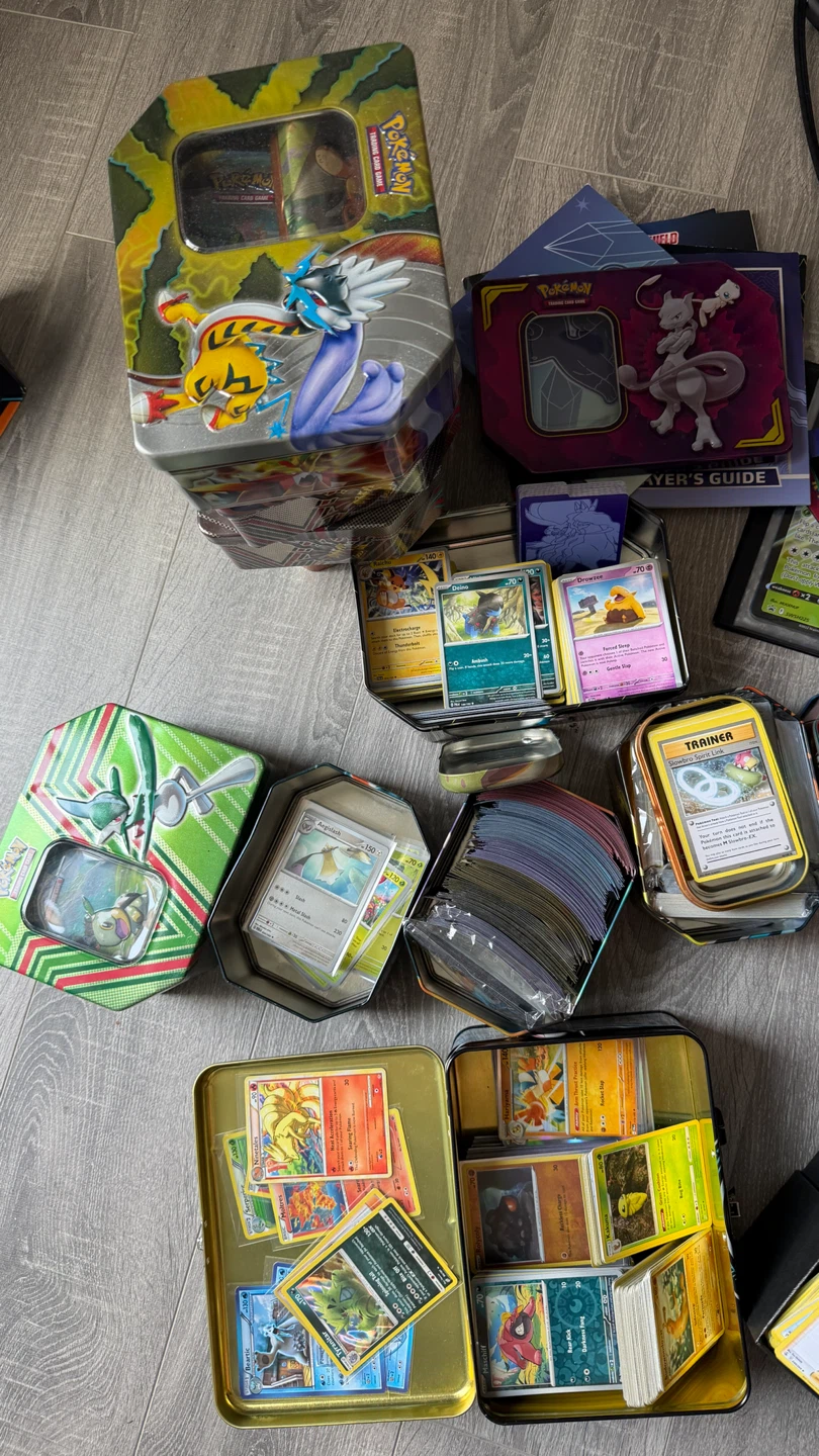 Large Collection of Pokémon Trading Cards - photo 5
