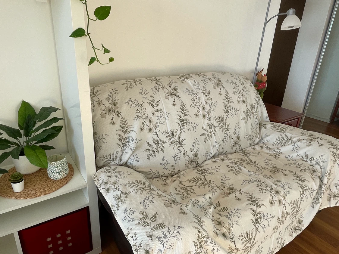 Black Leather Recliner Sofa
