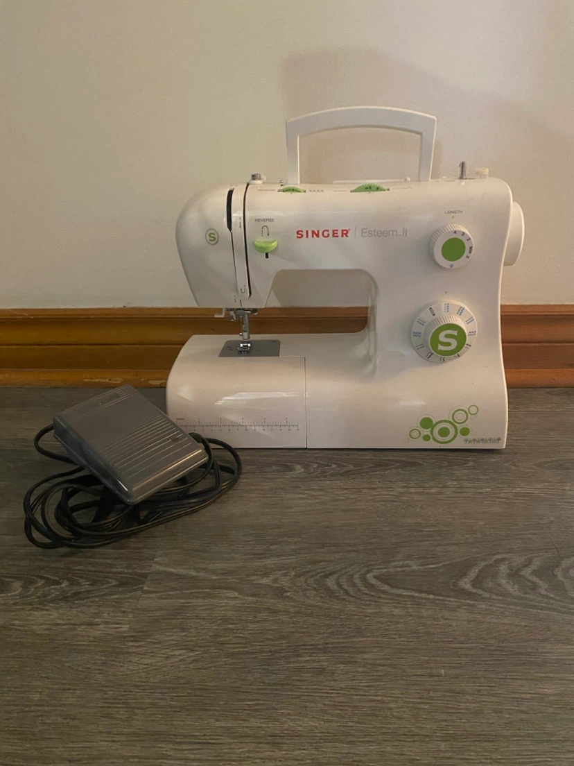Singer sewing machine