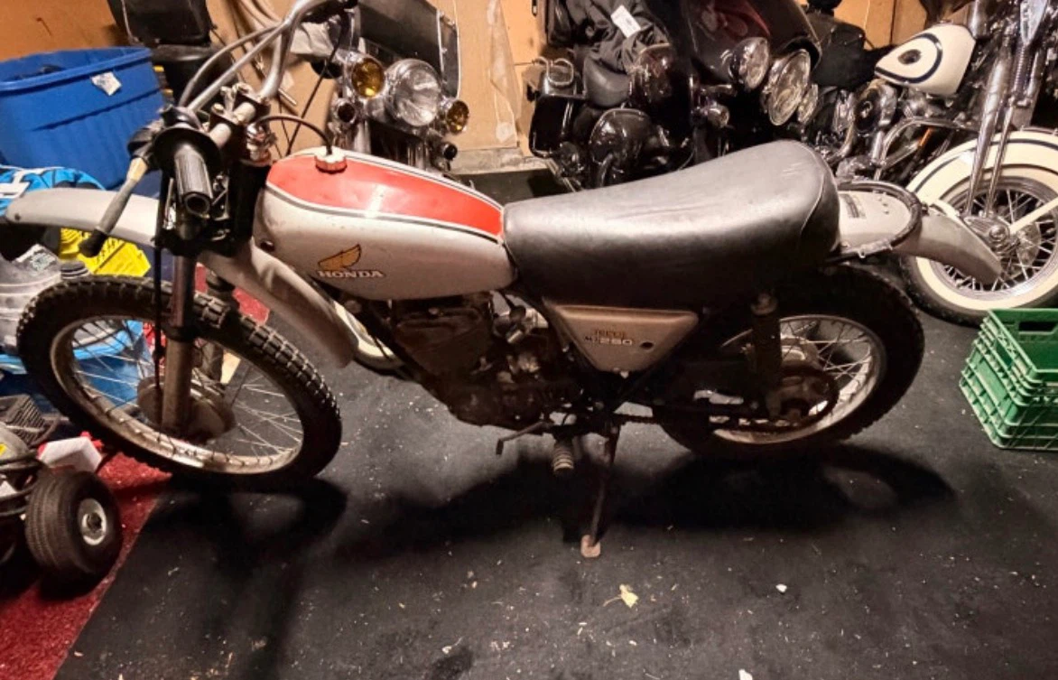 Honda XR250 Motorcycle