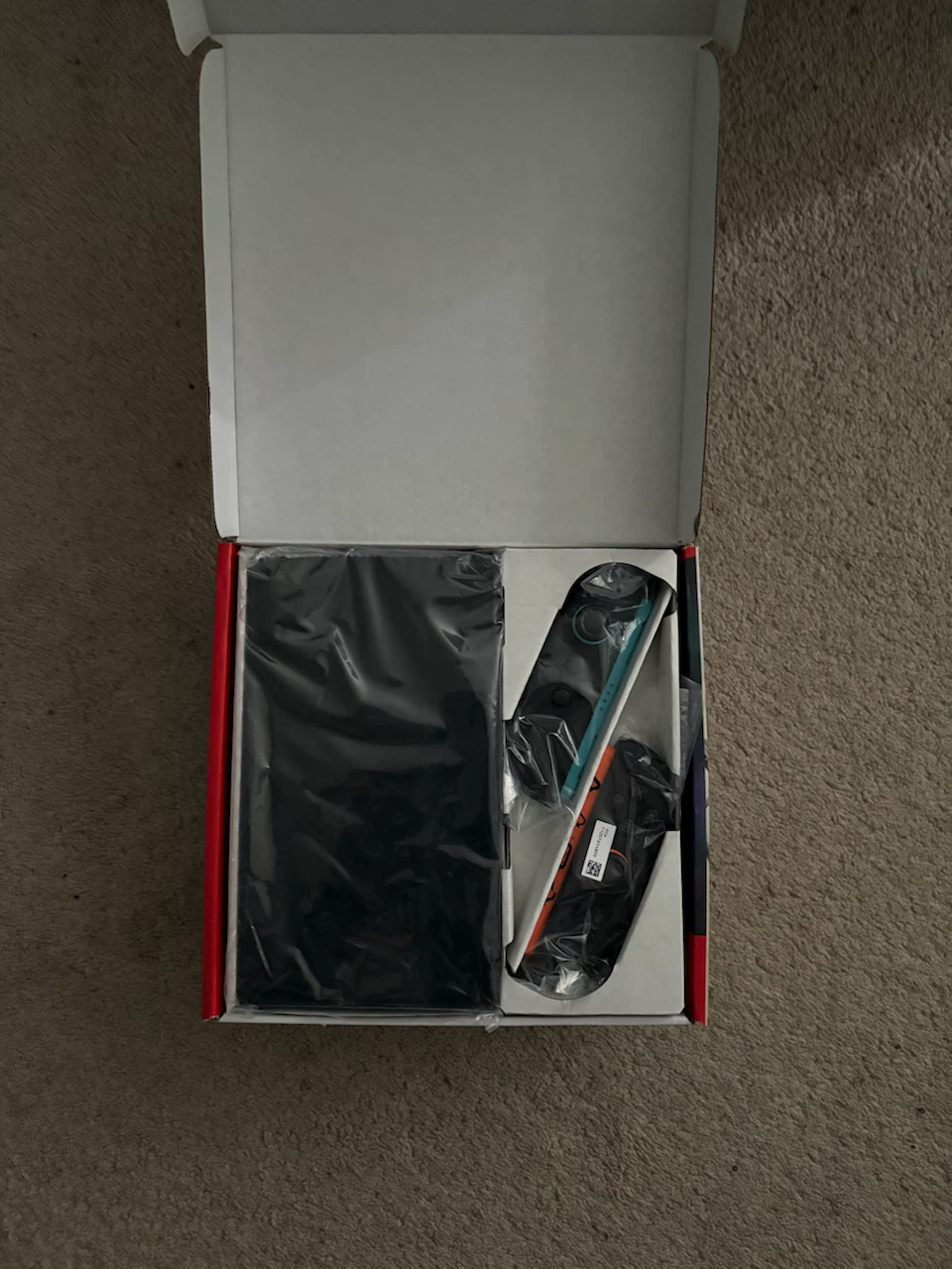 Nintendo Switch 2 - photo 2