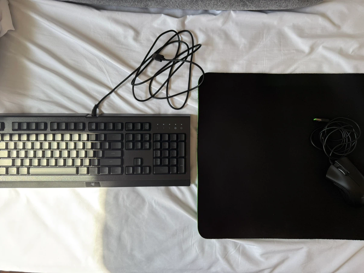Razer Keyboard + Mouse + Mousepad Gaming Bundle