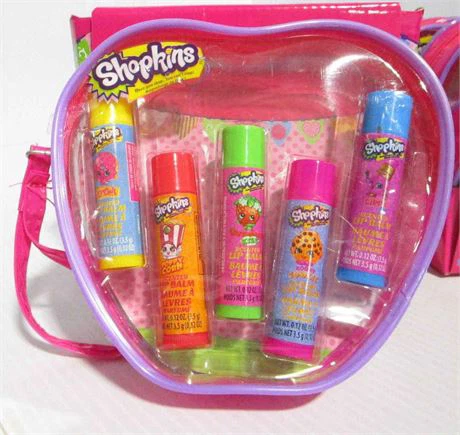 5 Shopkins Assorted Flavors Lip Balms With Heart Bag Pink