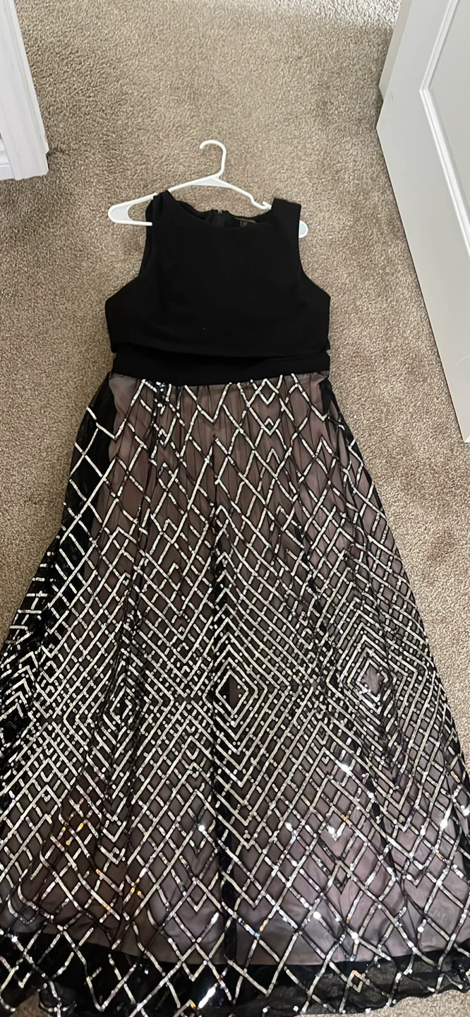 Black Sequin Maxi Dress - photo 2