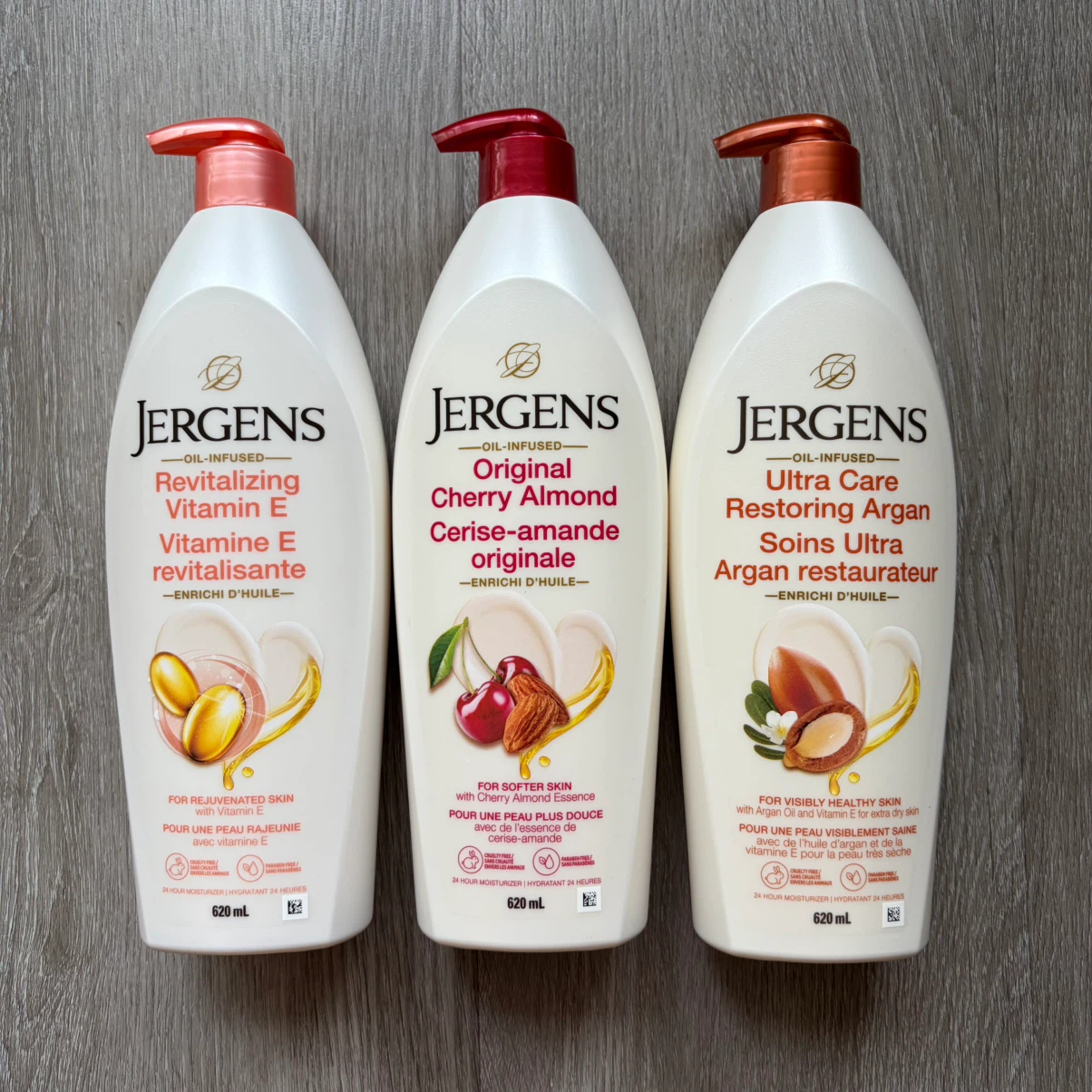 Jergens Moisturizer (620ml) x 3 bottles