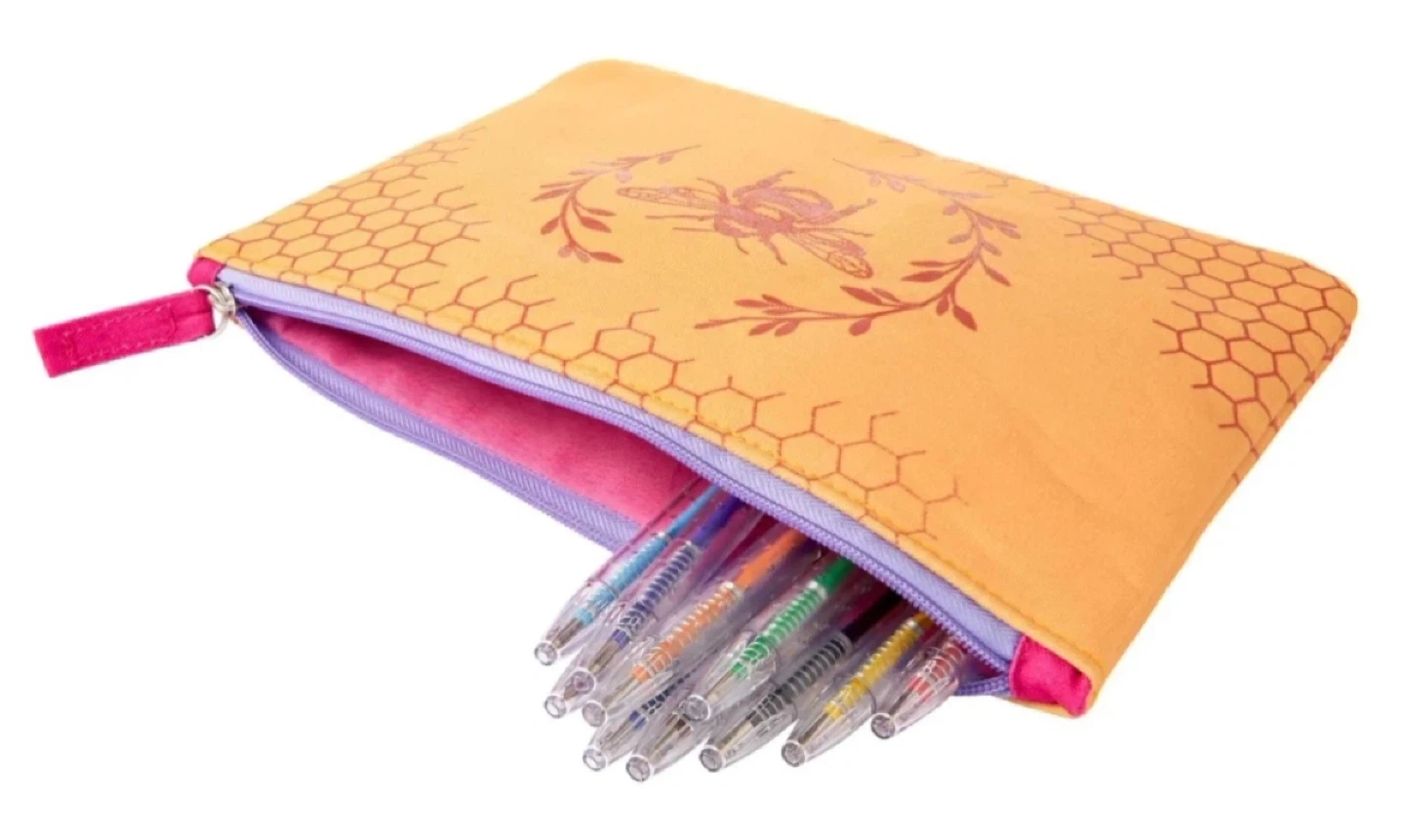 NEW✨Queen Bee Accessory Pouch - photo 3