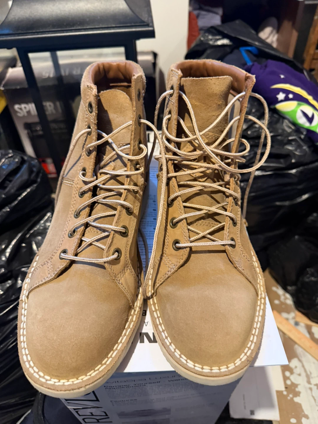 Ugg Men's Leather Lace-Up Boots - Tan - Size 8.5