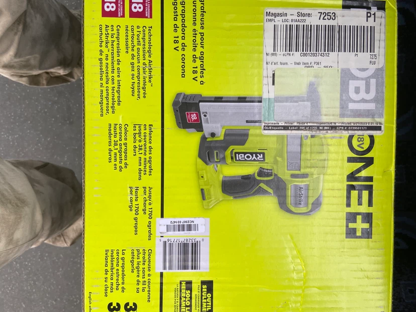 Ryobi ONE+ 18V AirStrike 18-Gauge Cordless Narrow Crown Stapler - photo 2