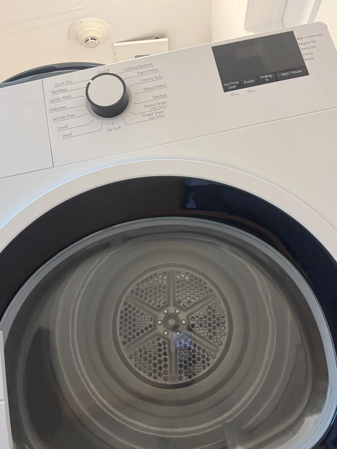 Blomberg DV17600W Tumble Dryer
