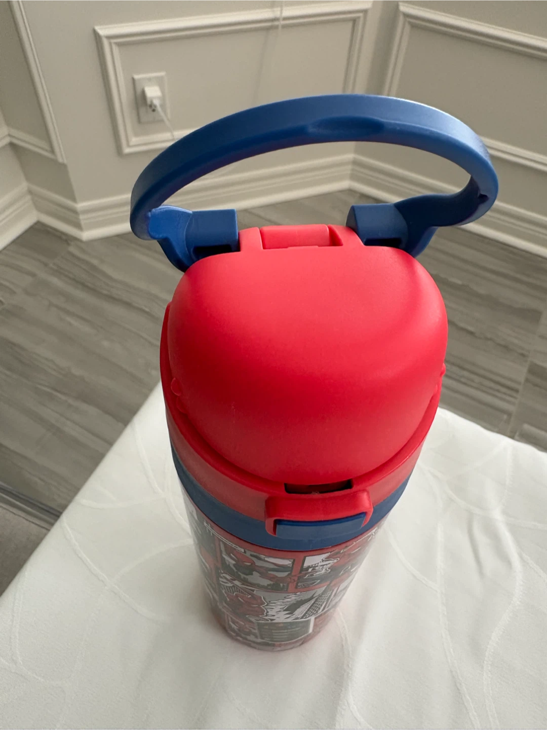 Marvel Spider-Man Stainless Steel Water Bottle 24 oz - photo 3
