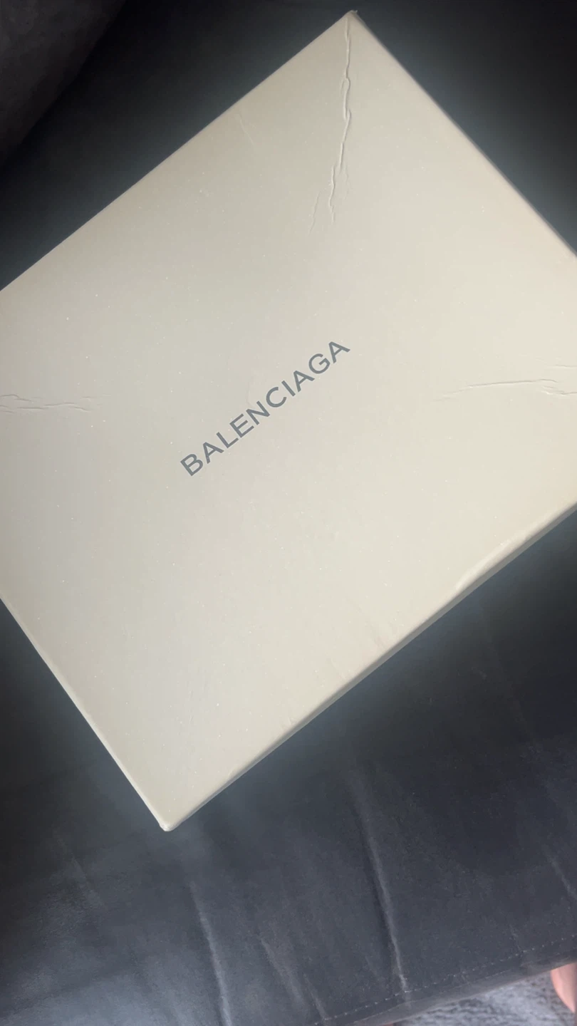 Balenciaga Black Fur Slides- Size 42 ( fits 8.5-9 ) - photo 5