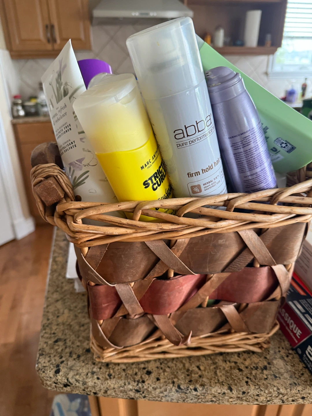 Assorted Hair and Body Care Products - photo 2