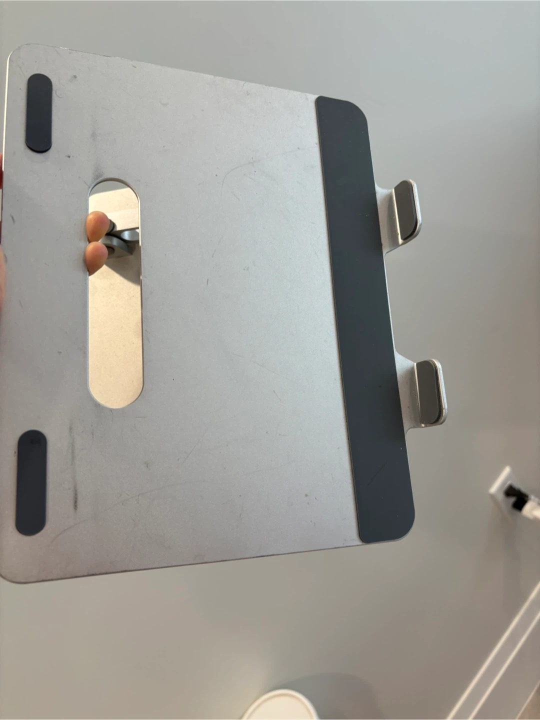 Adjustable Aluminum Laptop Stand - photo 2