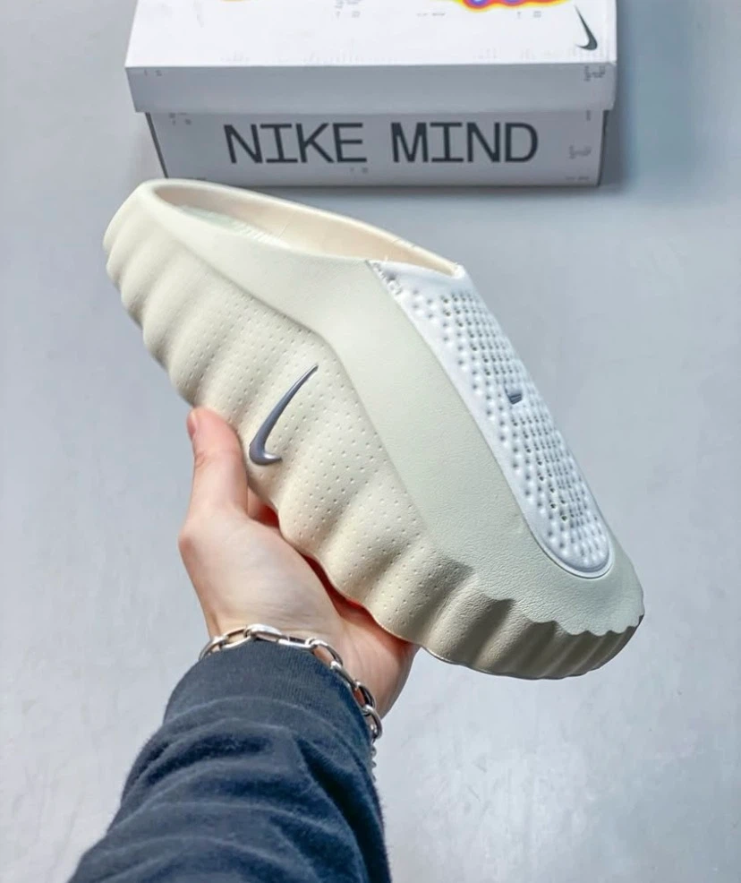 New Nike Mind Shoes - photo 4