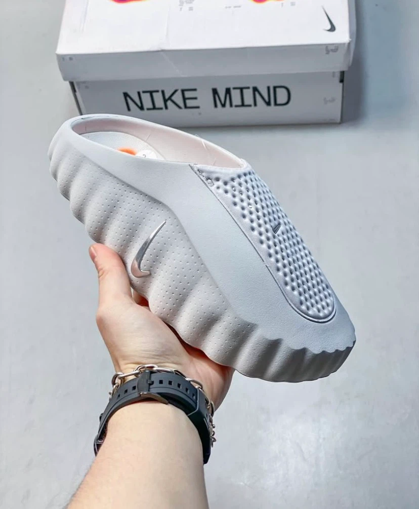 New Nike Mind Shoes - photo 5