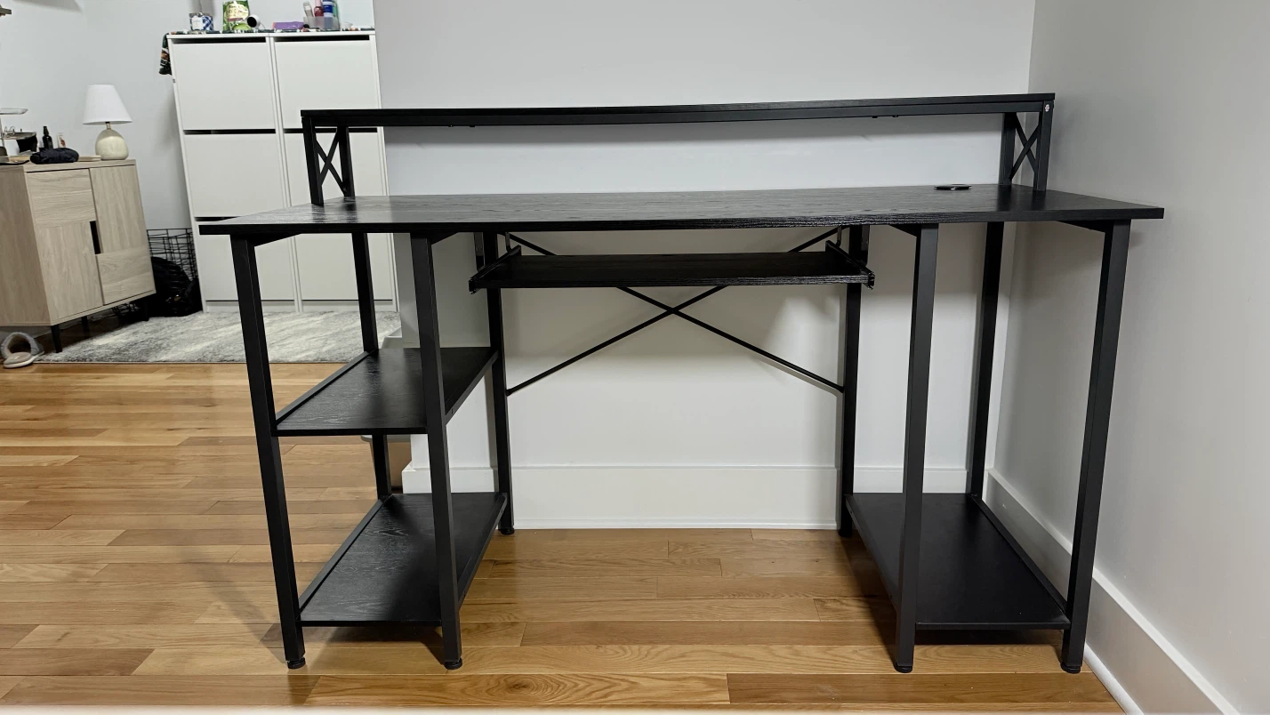 Computer desk