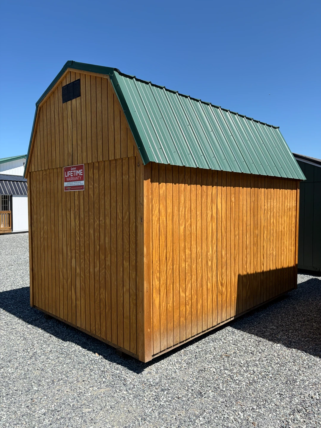 8’ x 12’ Lofted Barn / Storage shed - photo 2
