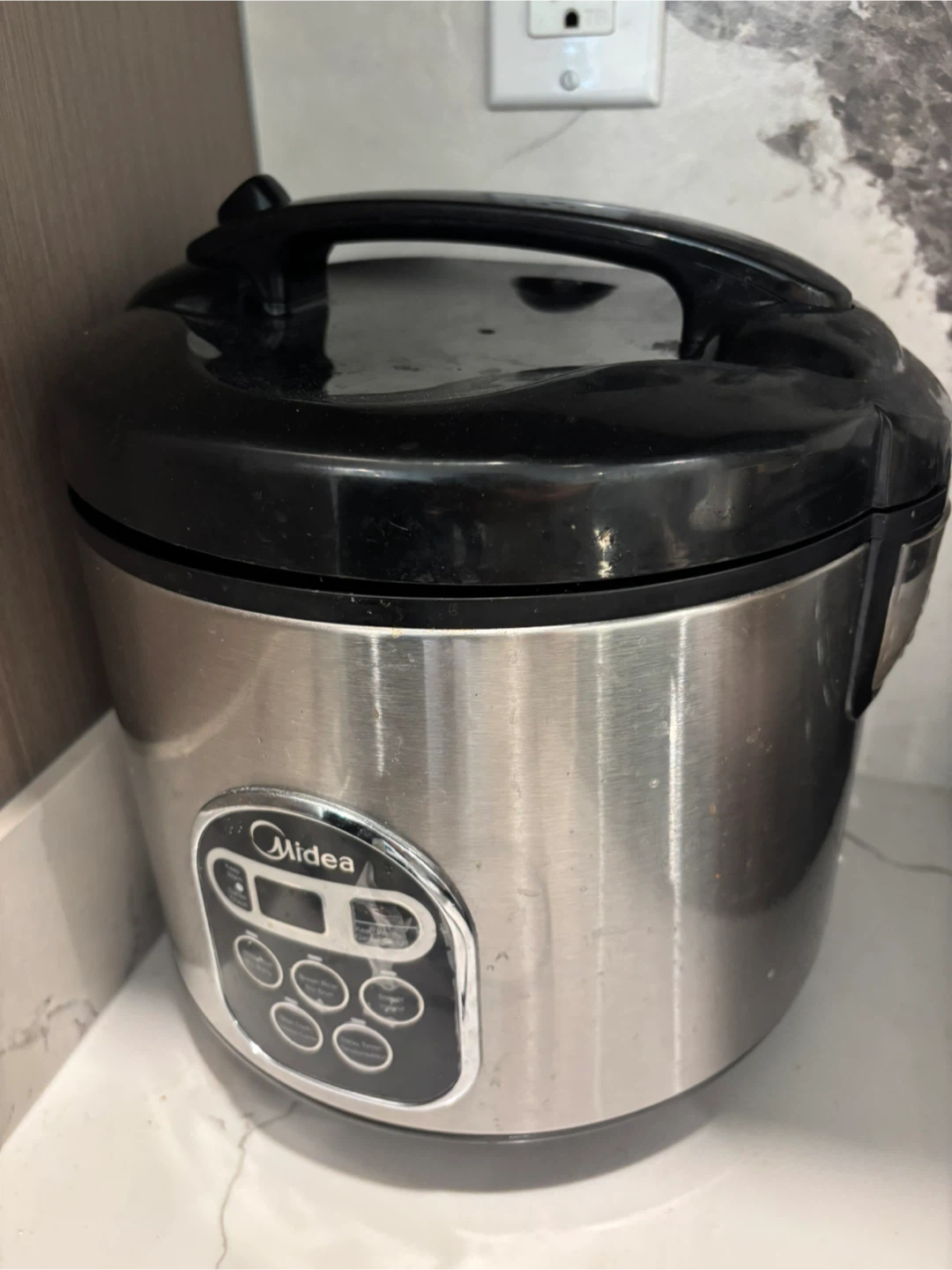 Midea Rice Cooker