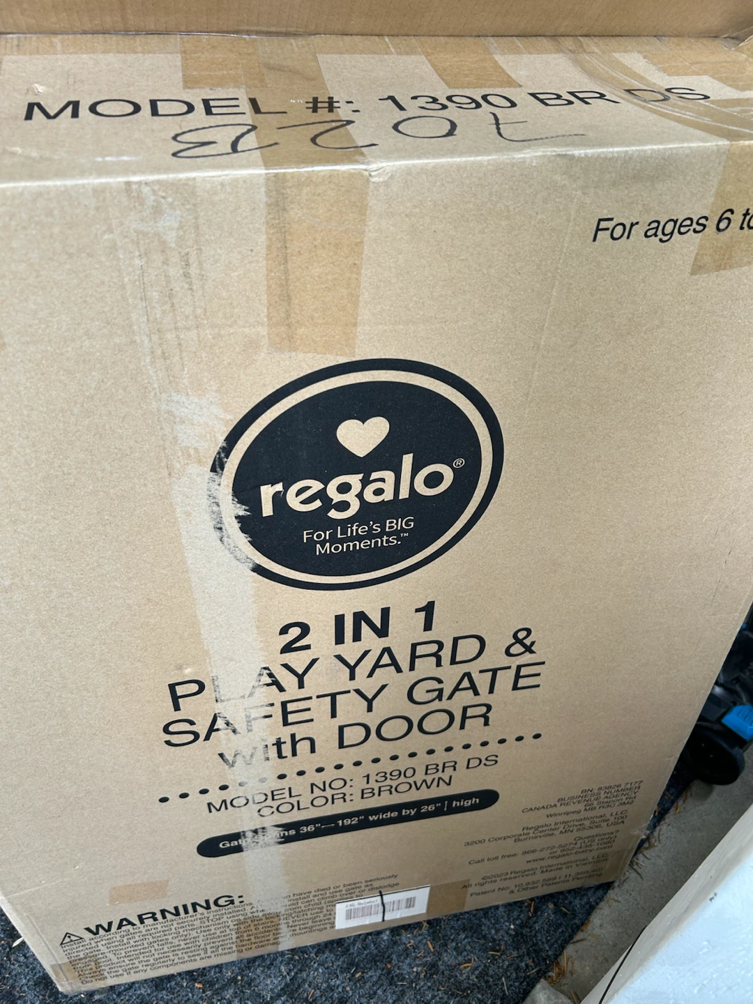 Regalo 2-in-1 Play Yard & Safety Gate with Door - Brown - photo 2