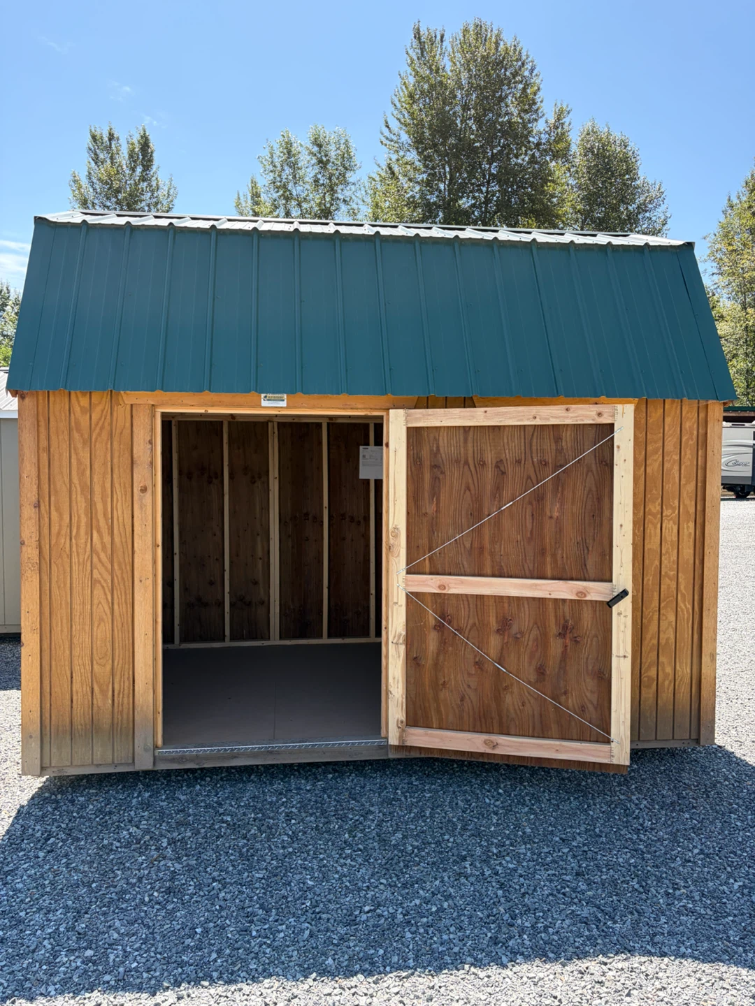 8’ x 12’ Lofted Barn / Storage shed - photo 4