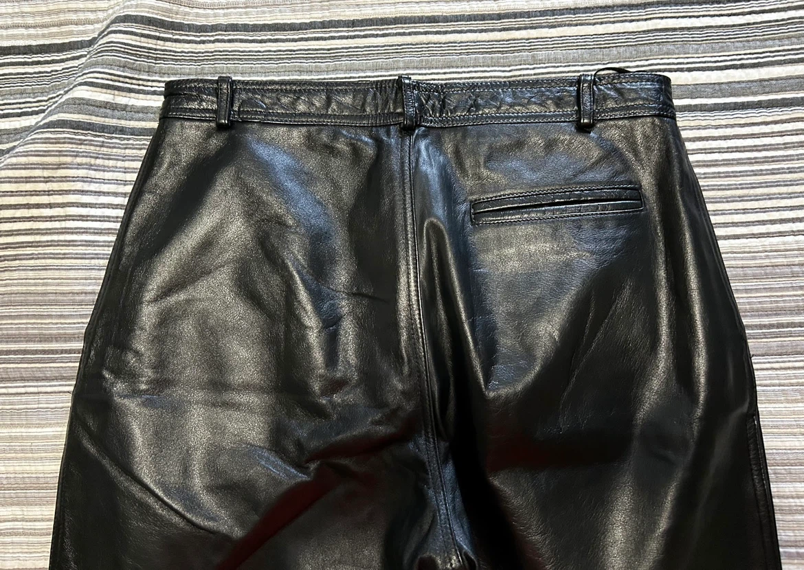 Women’s Danier Black Leather Pants Asking $200 OBO - photo 4