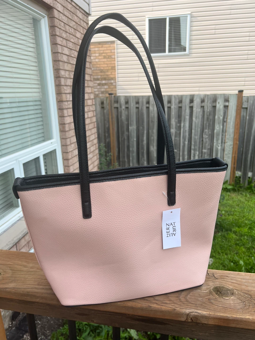 BNWT Naturalizer tote bag