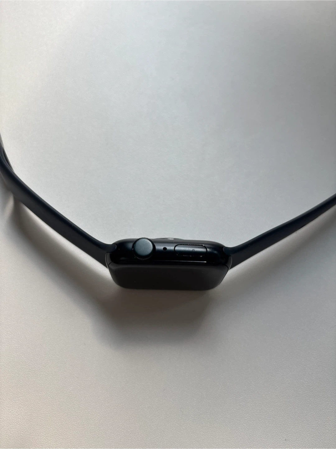 Apple Watch SE 2nd Generation 44mm Midnight Aluminum - photo 5