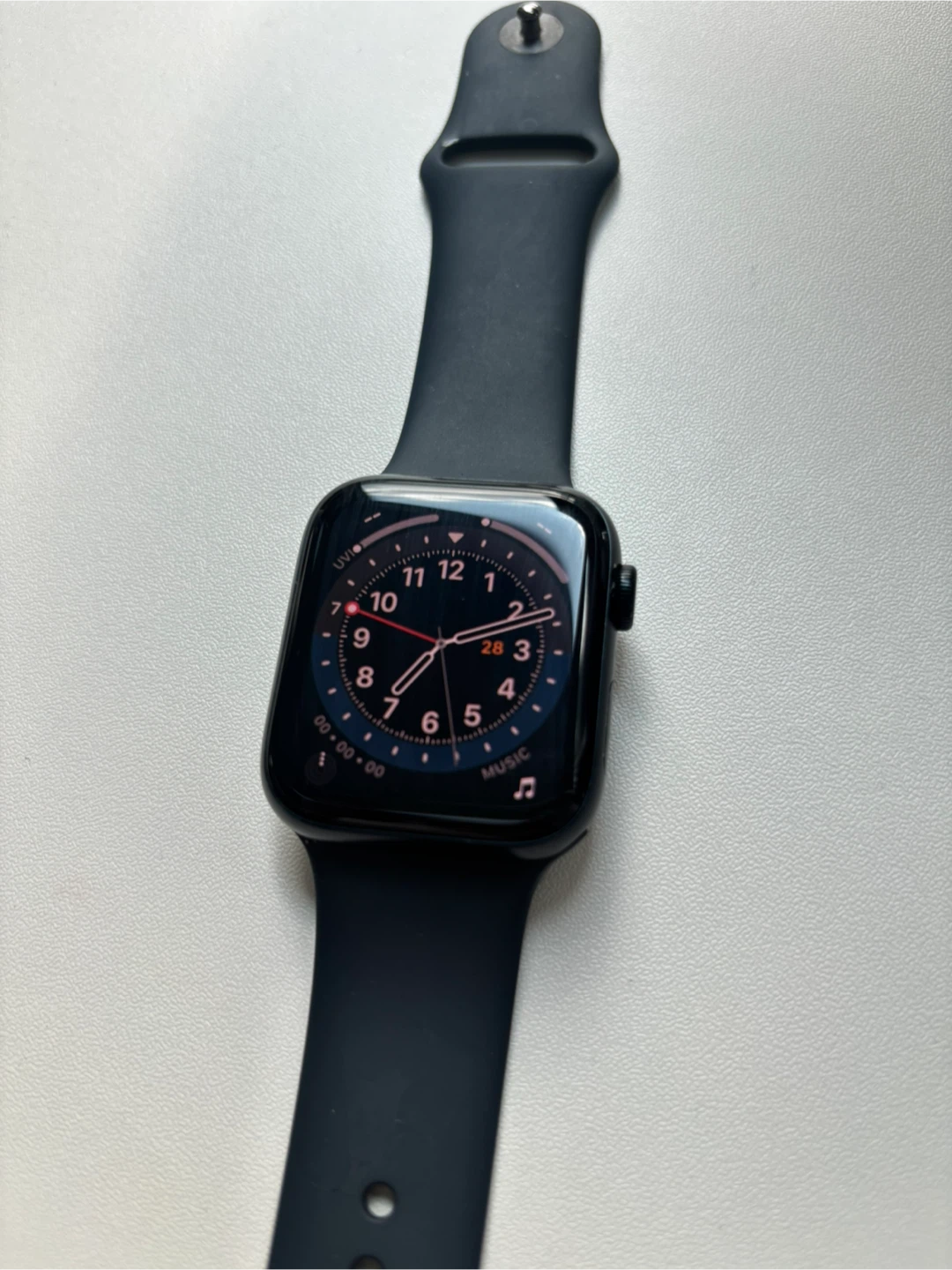 Apple Watch SE 2nd Generation 44mm Midnight Aluminum - photo 3