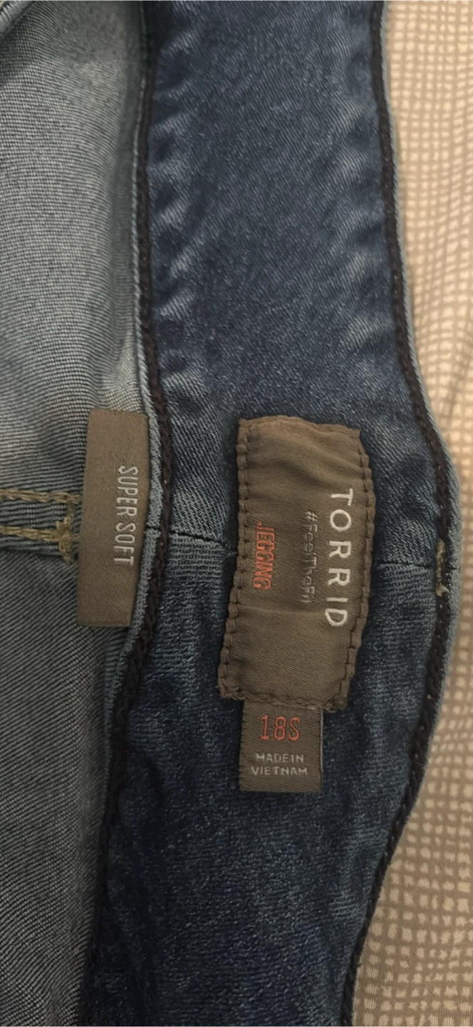 Torrid Women's Blue Denim Jegging Jeans Size 18S - photo 2