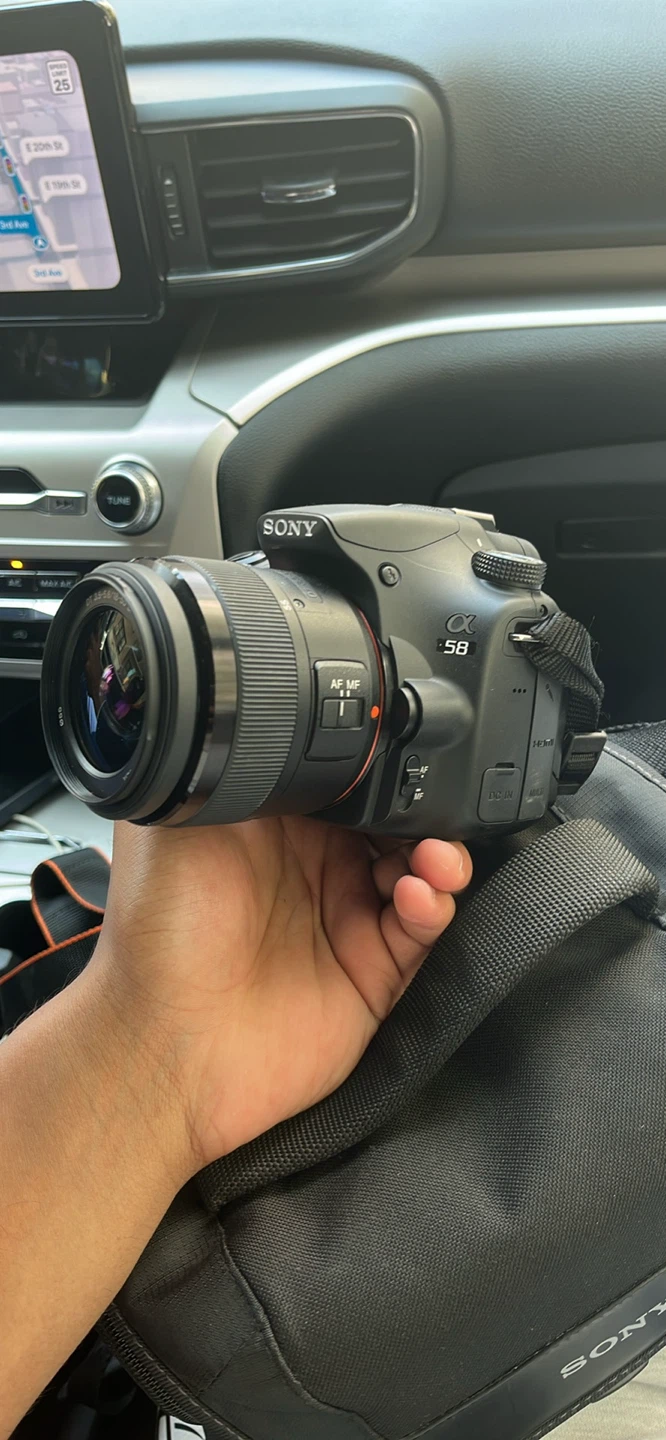 Sony slt a58 DSLR Camera - photo 2