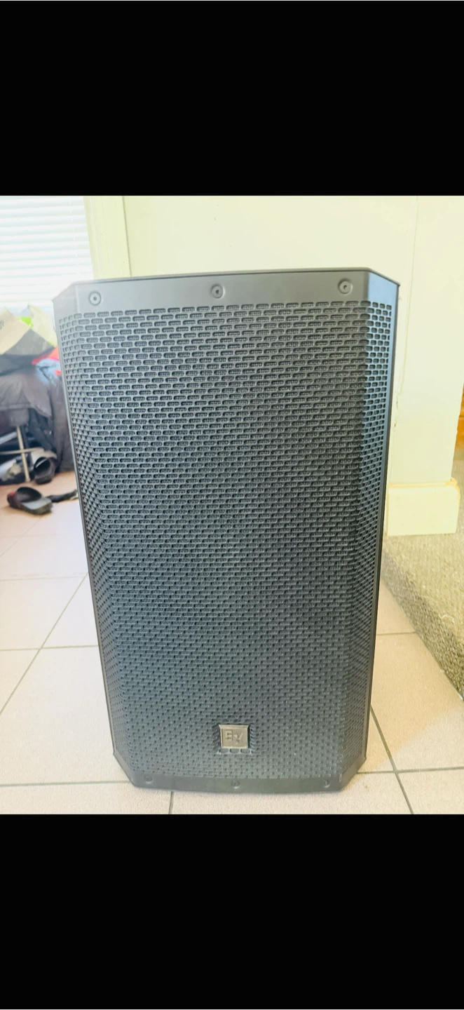 Electro-Voice ZLX Powered Speaker - photo 2