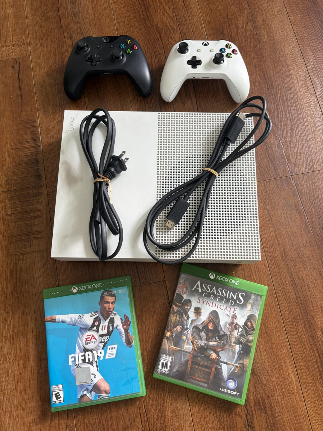 Xbox One S Bundle with 2 Controllers and Games - photo 2