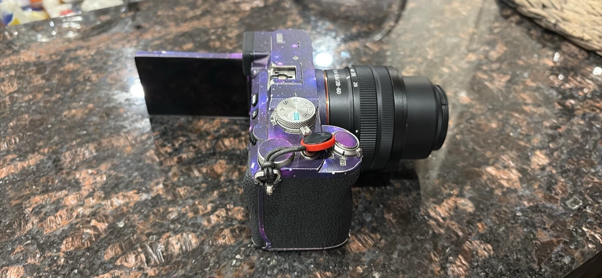 Sony Alpha a7C II Mirrorless Camera - photo 3
