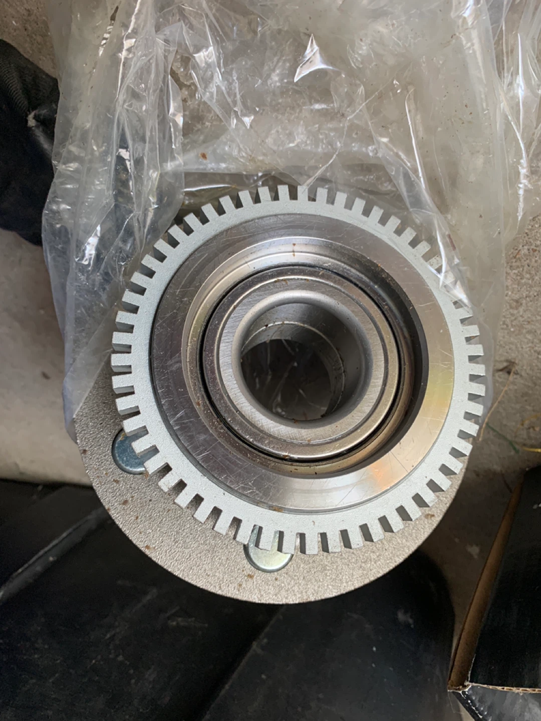 Wheel Hubs. Truck. New. - photo 3
