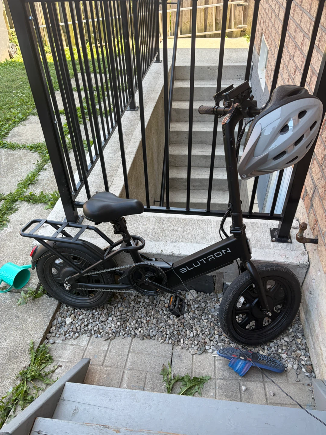 BLUTRON Electric Bike .