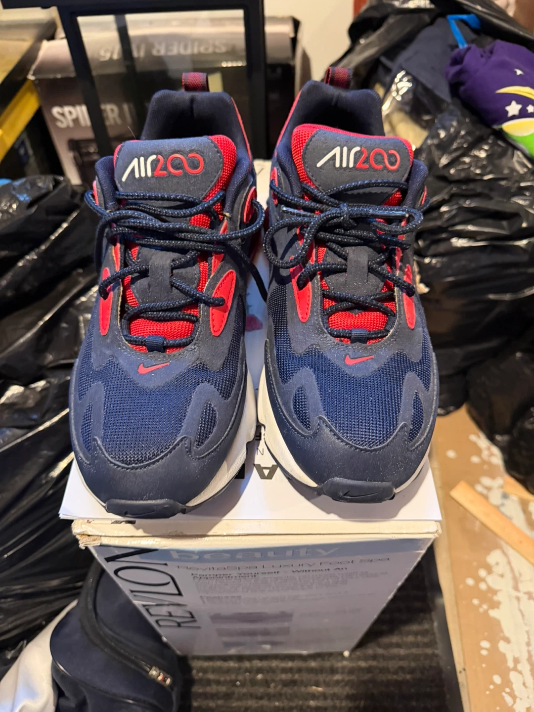 Nike Air Max 200 Shoes - Men's Size 8.5