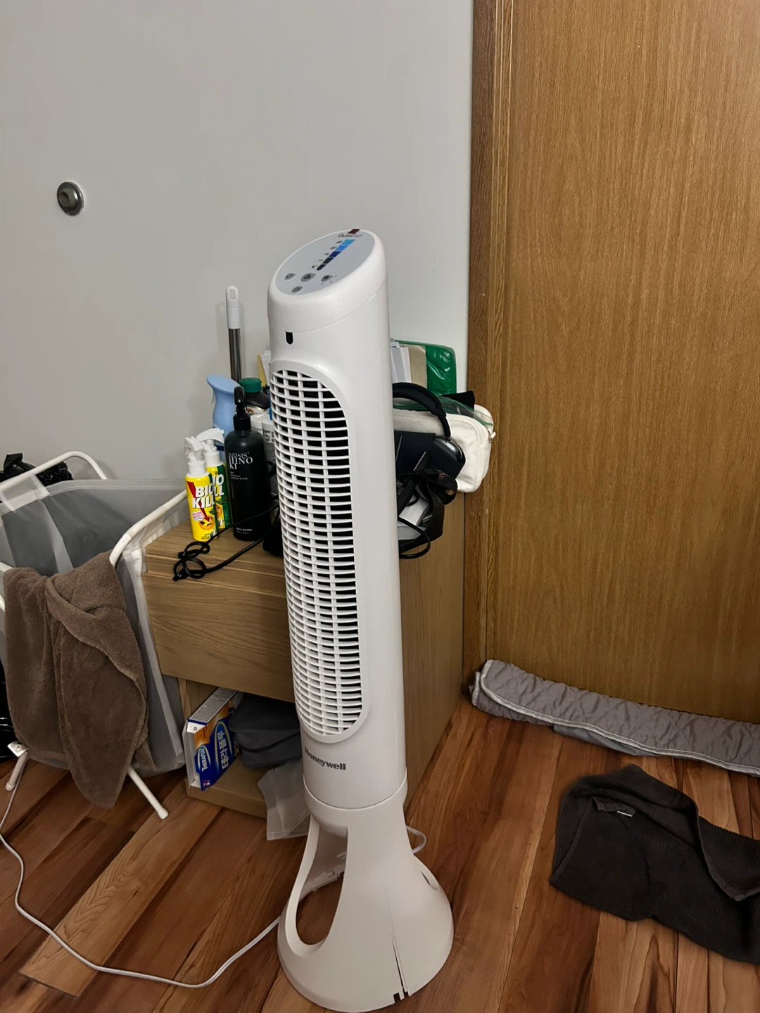 Honeywell Tower Fan - photo 2