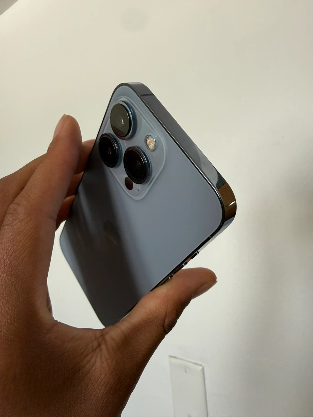 iPhone 13 Pro - Sierra Blue - photo 4