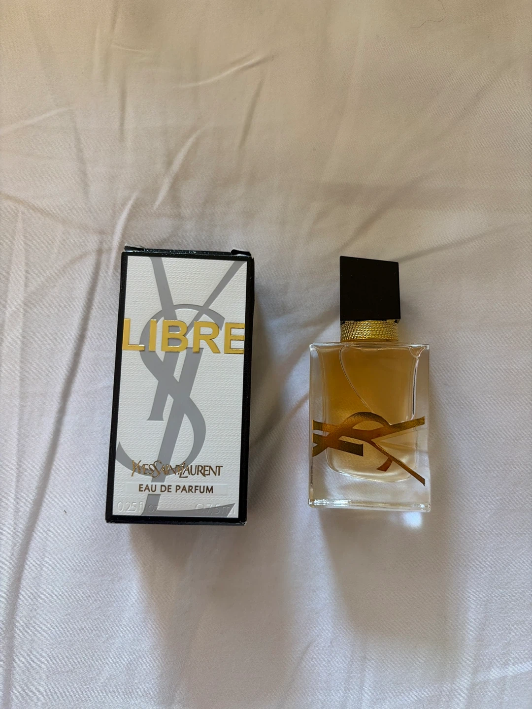 Yves Saint Laurent Libre Eau de Parfum Set with Pouch - photo 3