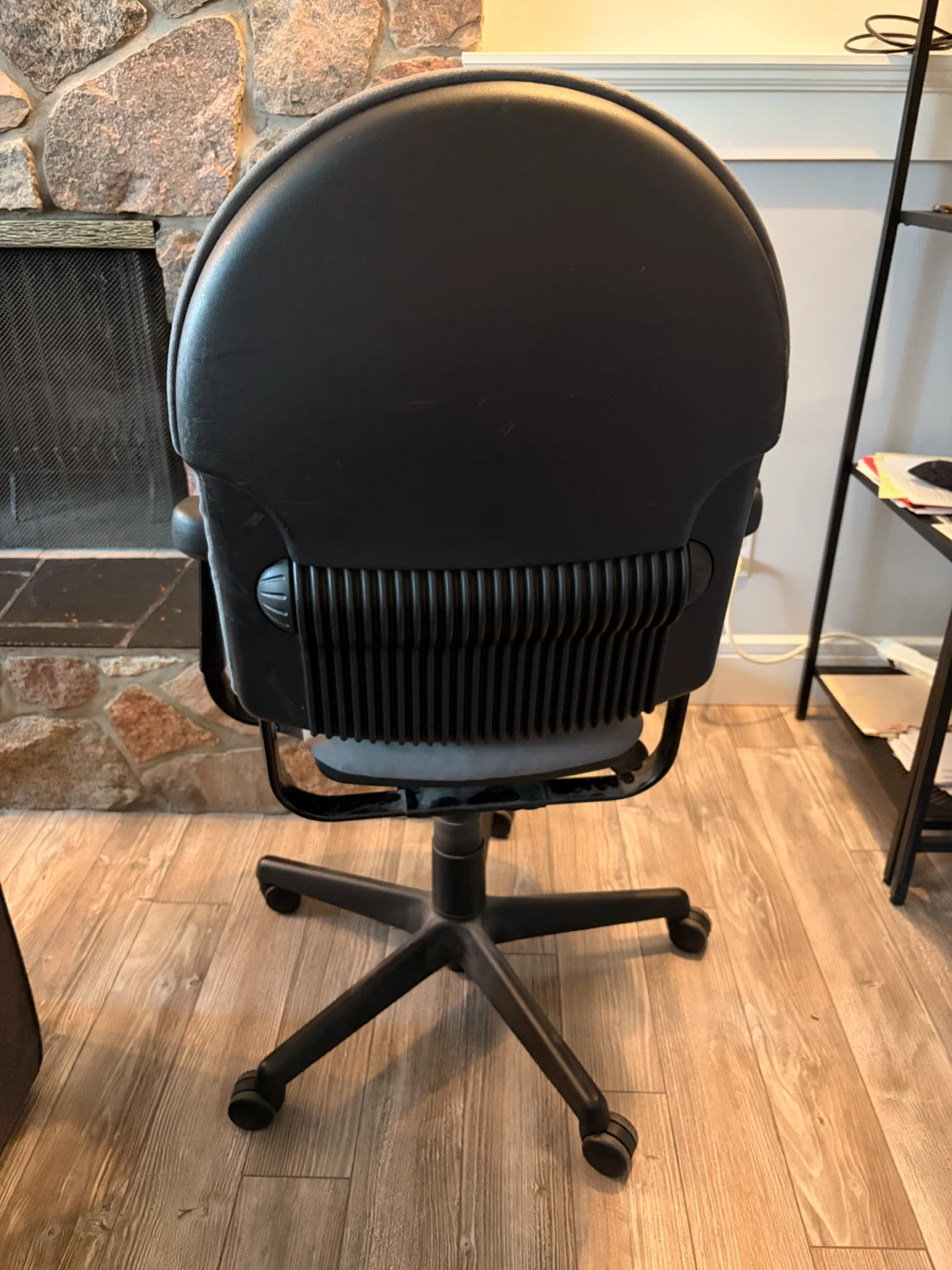 Grey Office Chair with Armrests - photo 3