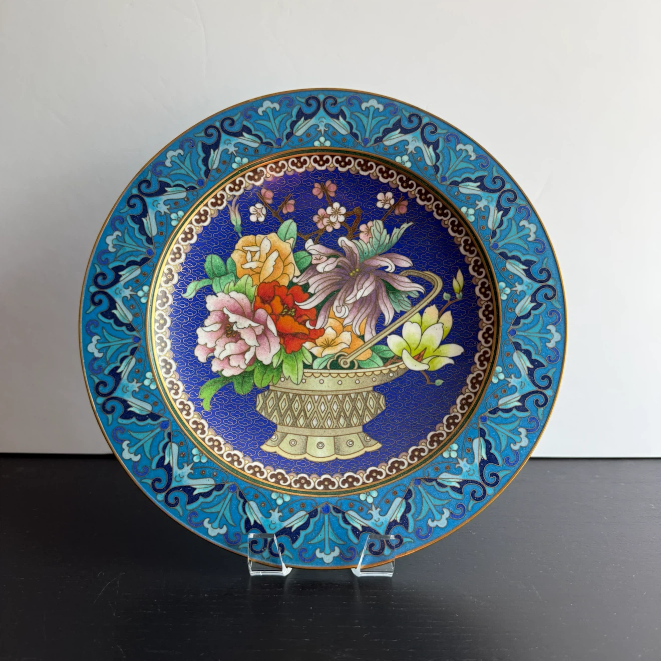 Exceptionally detailed vintage cloisonné plate