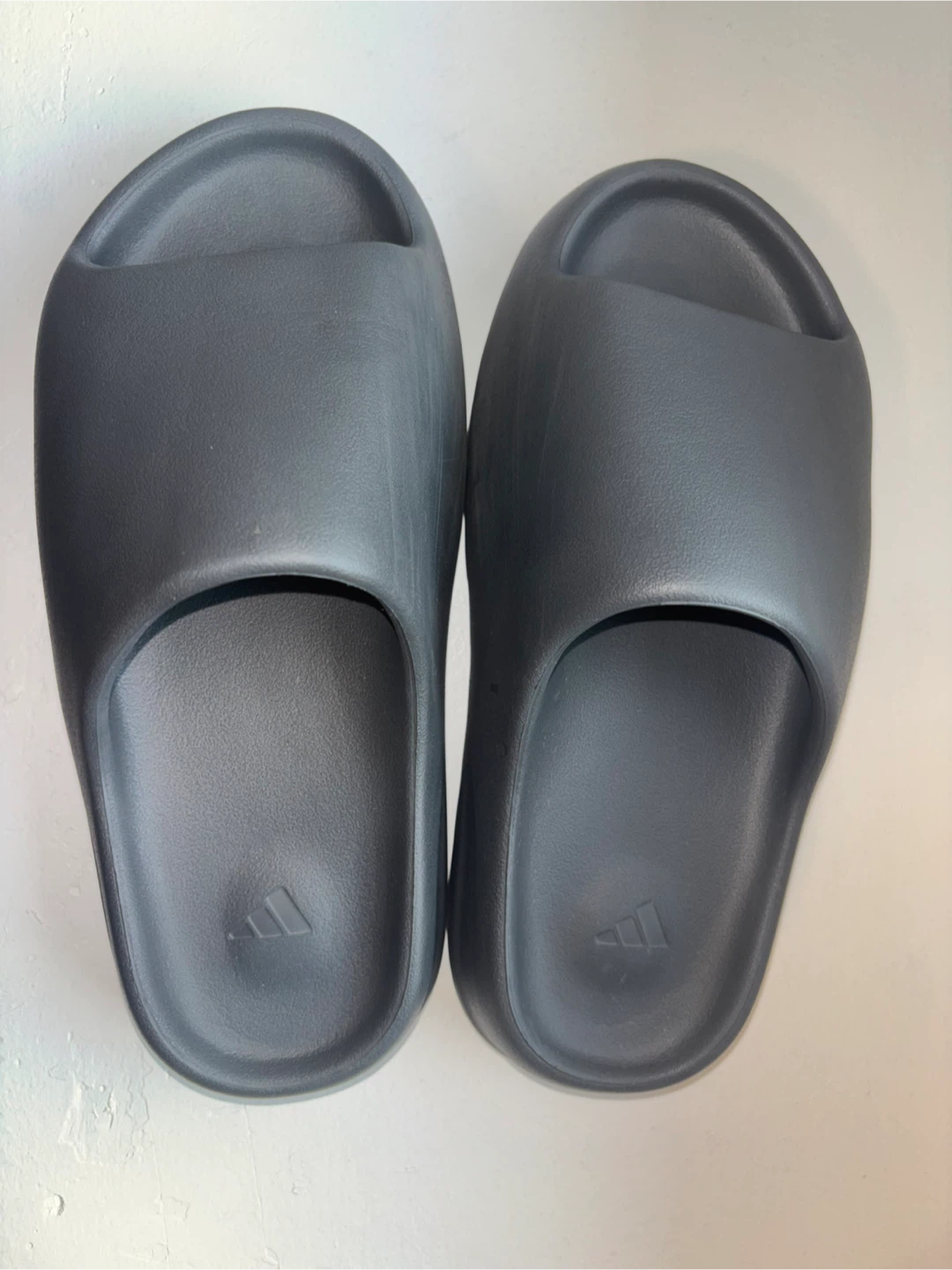 Yeezy Slide Dark Grey MENS SIZE 7 (LIKE NEW) - photo 5