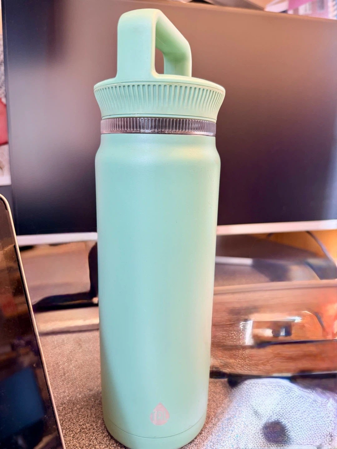 Insulated water bottle teal color