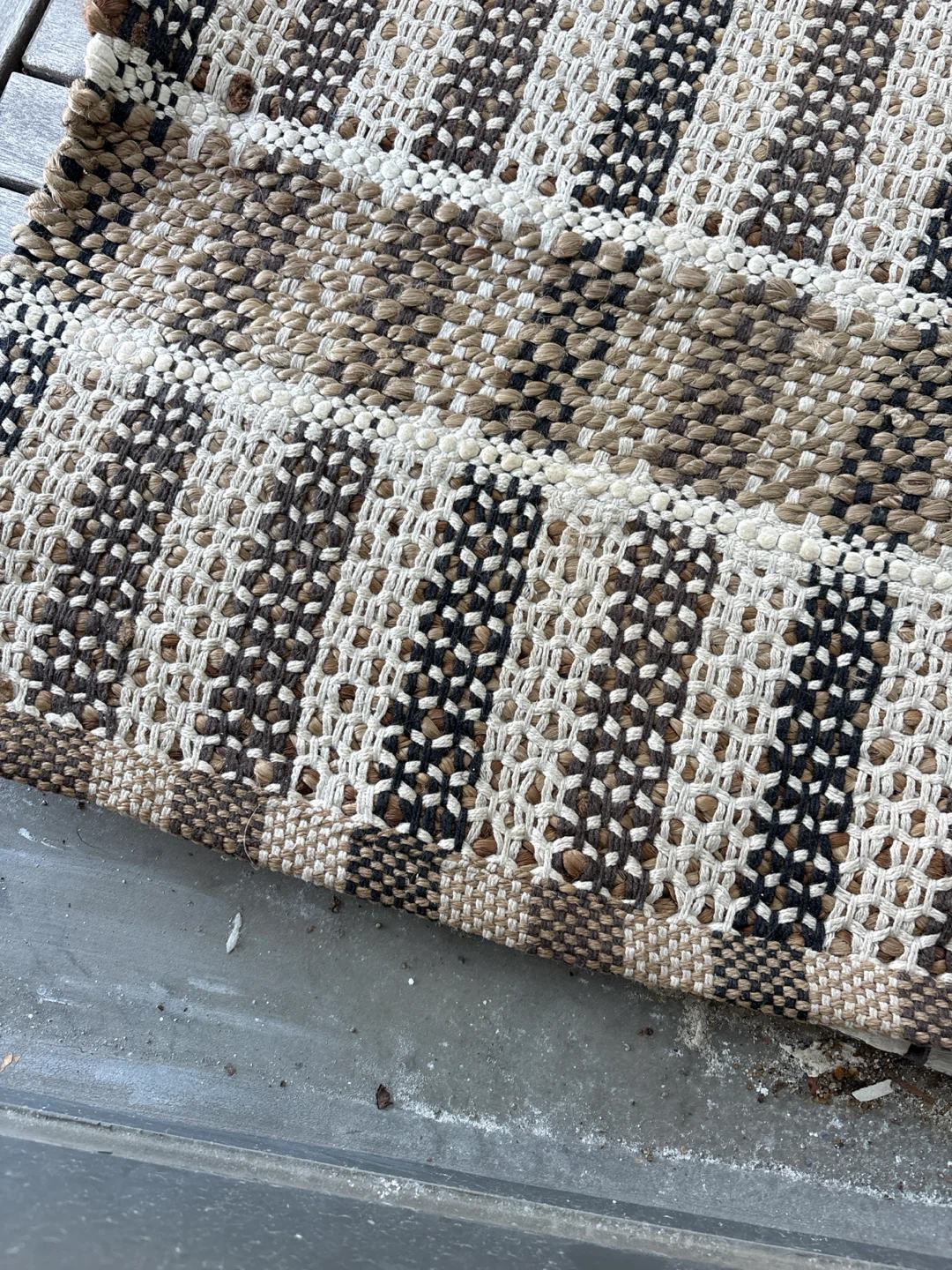 Woven Striped Area Rug - photo 2